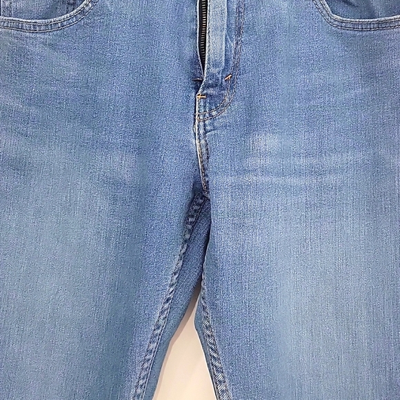 Signature by Levi's Jeans for Men Size 33x32 Blue Straight Cut flex denim - Picture 4 of 10